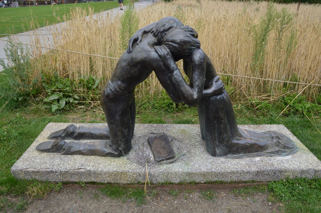 Reconciliation, Berlin Wall Memorial, Berlin, Germany