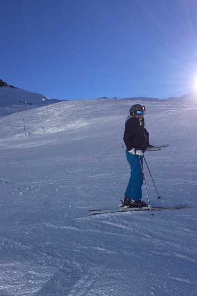 Catrin skiing