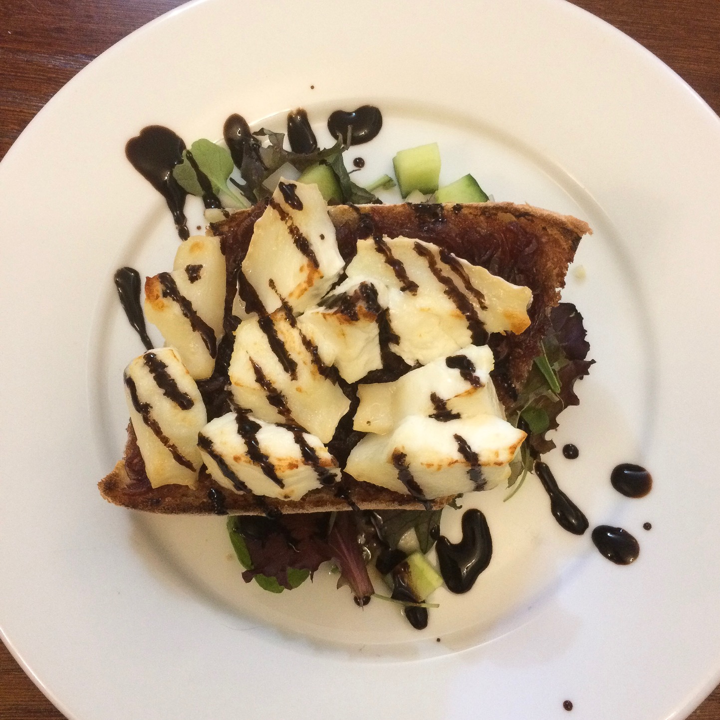 Wensleydale cheese, White Hart Country Inn, Hawes, North Yorkshire, UK