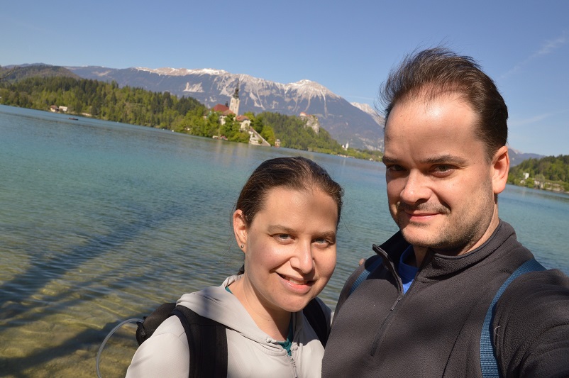 Sarah and Justin smiling on their Ljubljana to Lake Bled day trip