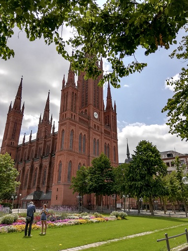 Marktkirche behind a small flower garden in Wiesbaden