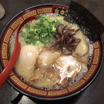 Bowl of kurume style ramen had at Ramen Kurume Hondashouten in Fukuoka